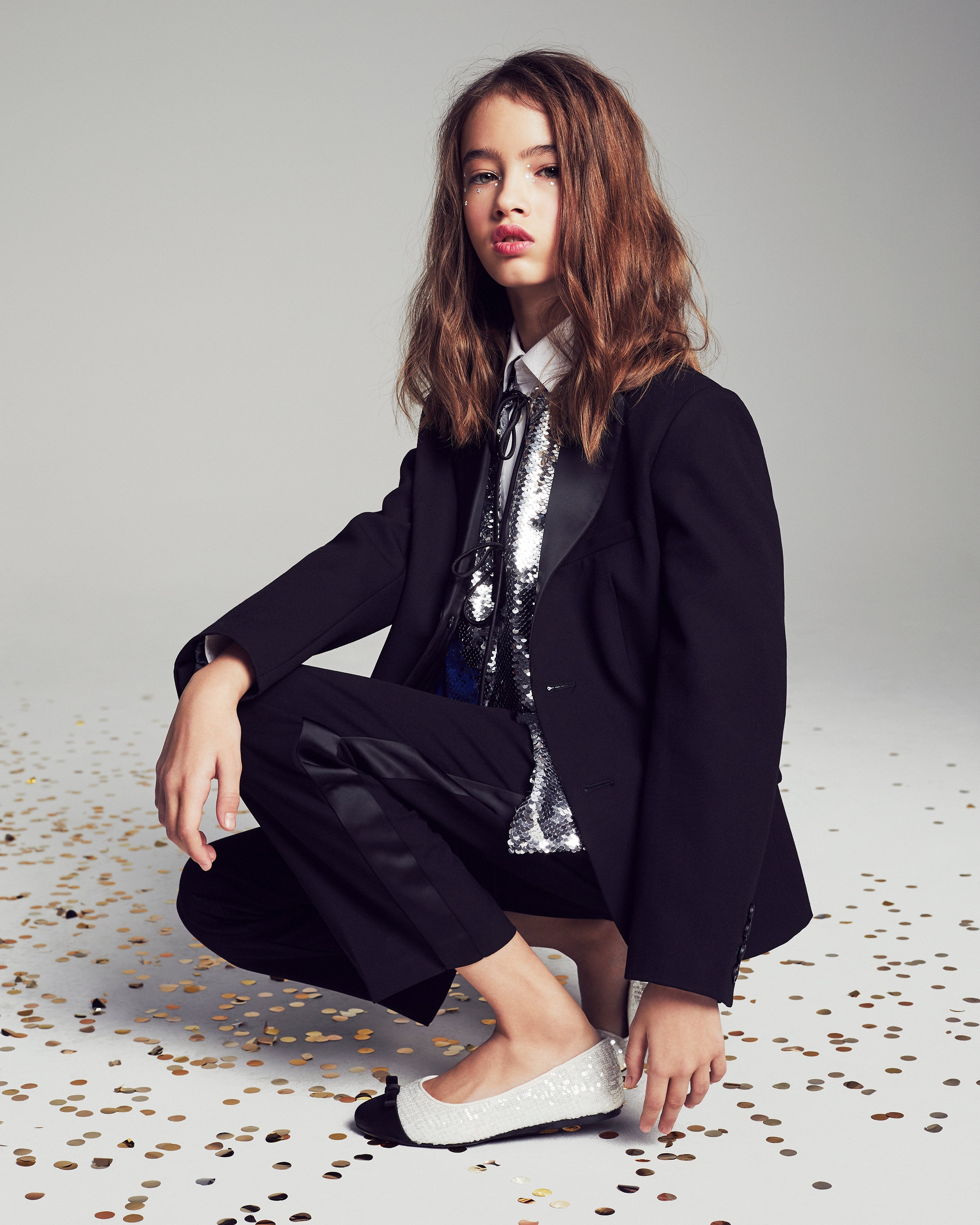 Angelina White/Black Flats