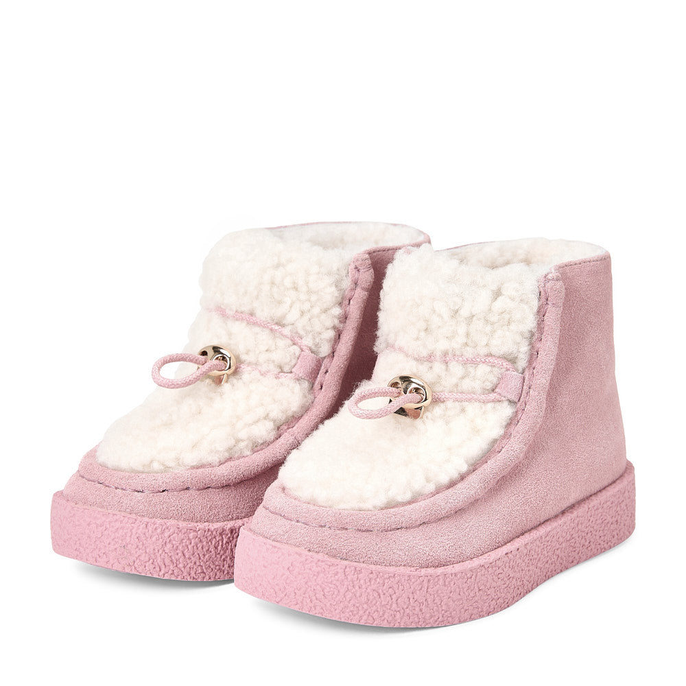 Aspen Pink/Milk Boots
