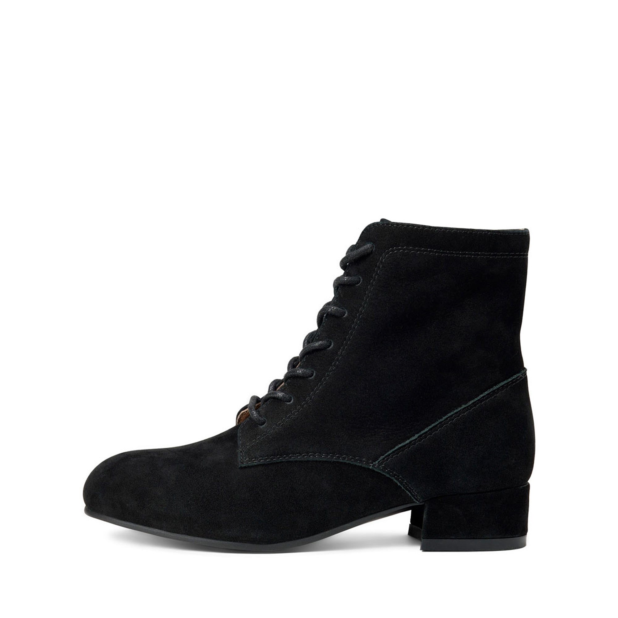 Alaya Black