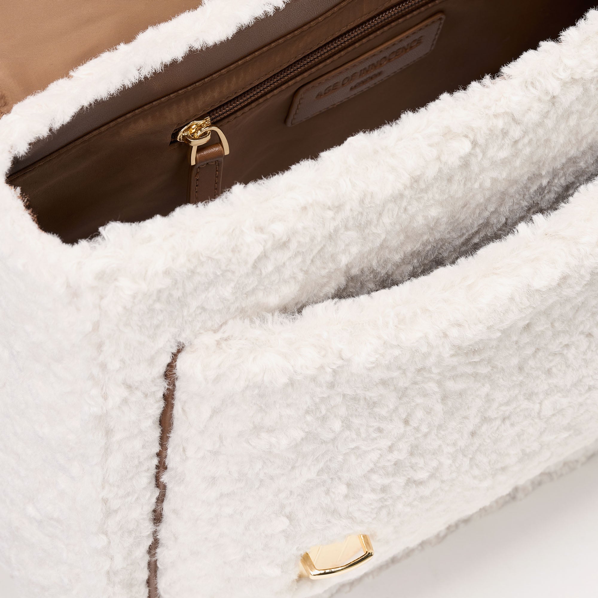 Boston Shearling White/Camel Schoolbag